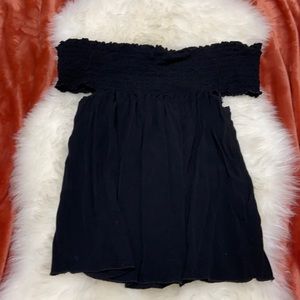 Brandy Melville/John Galt Off The Shoulder Top